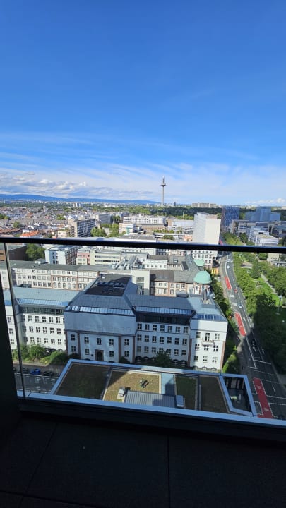 Ausblick Meliá Frankfurt City