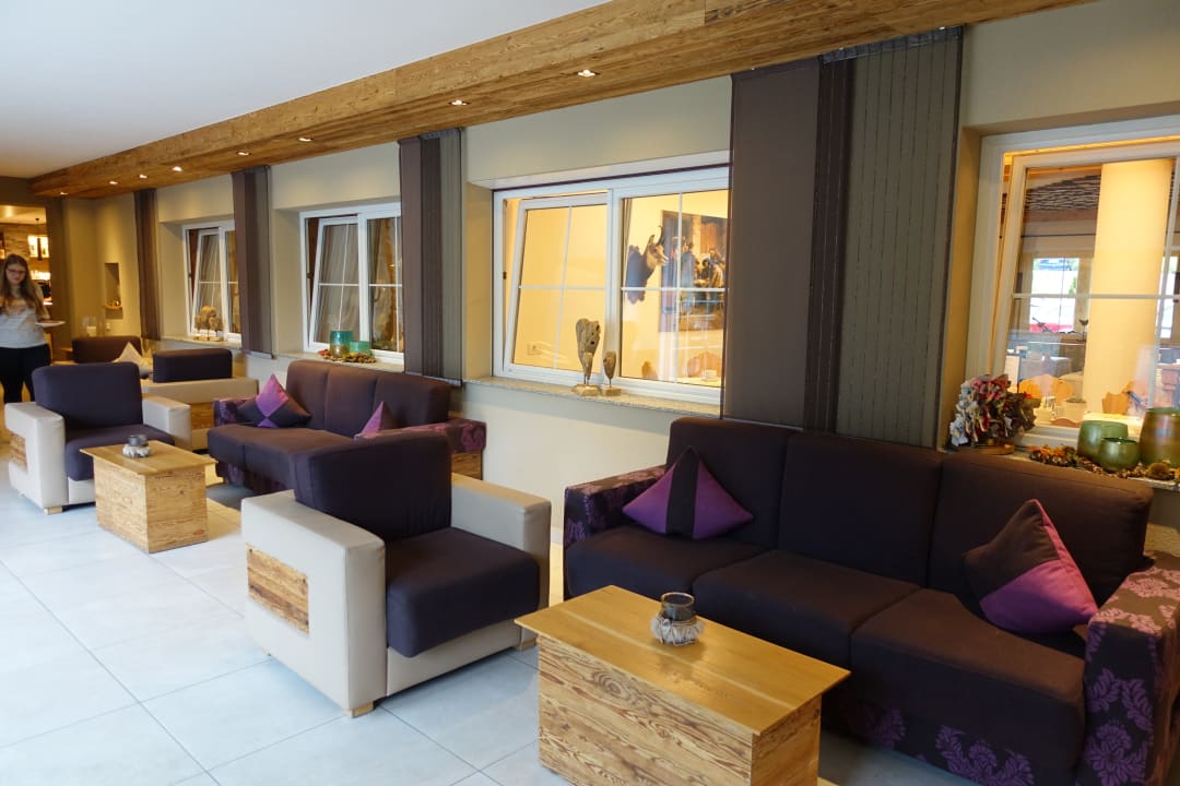 Lobby Hotel Wiesenhof Garden Resort