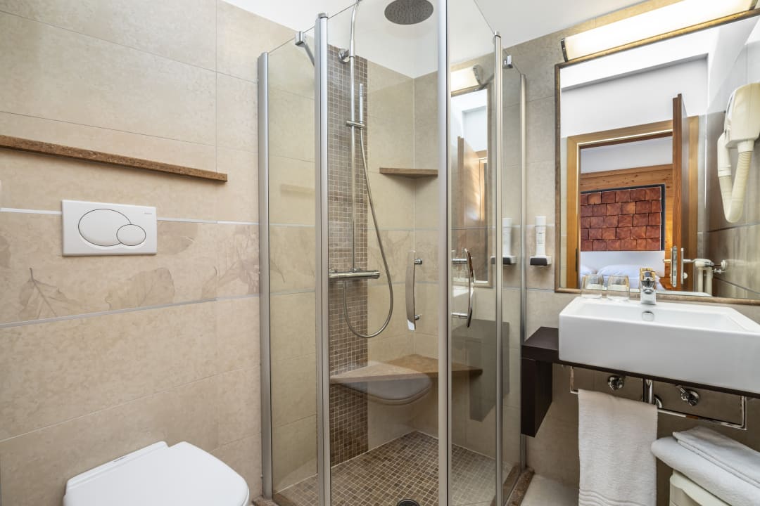 Zimmer Albergo Tuenno