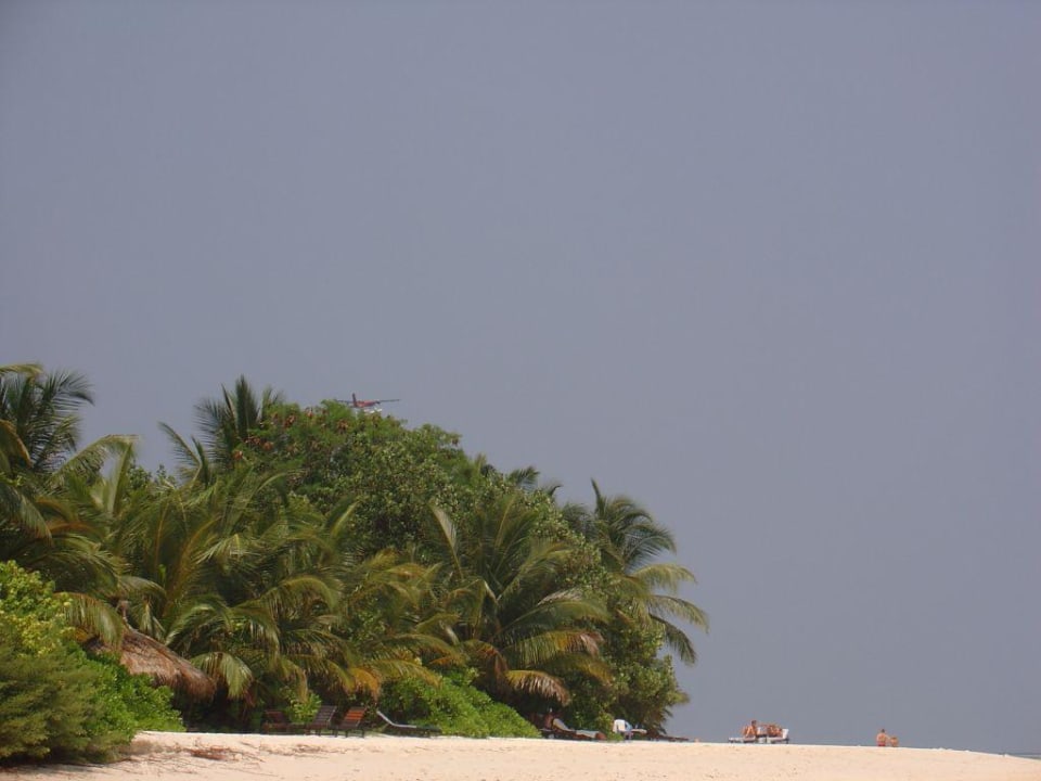 Traumstrand Vilamendhoo Island Resort & Spa