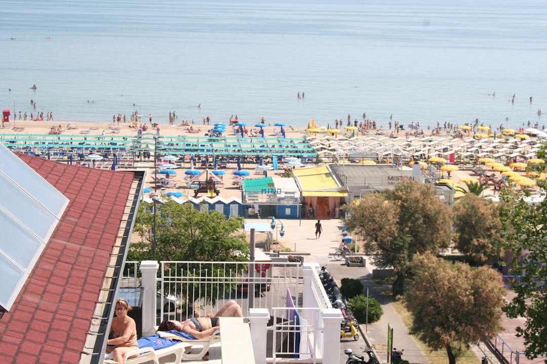 Hotel Delfino Riccione Vacanze Holiday Urlaub Hotel Delfino