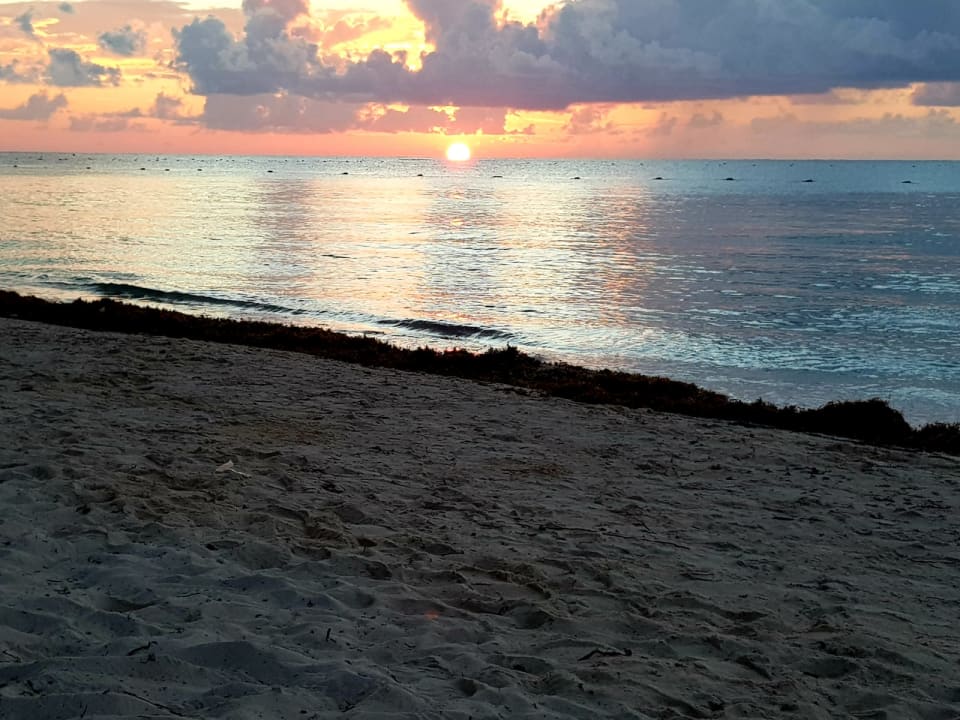Strand Akumal Bay Beach & Wellness Resort