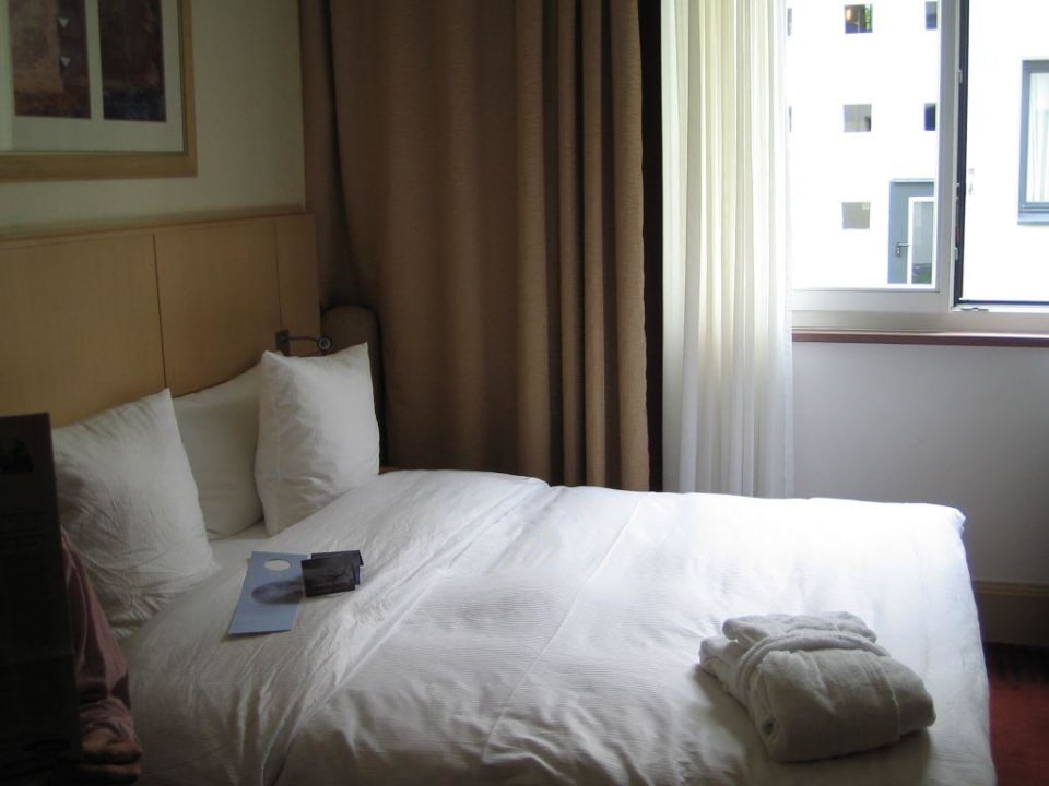 Wohnbeispiel Hotel Mondial am Dom Cologne- MGallery