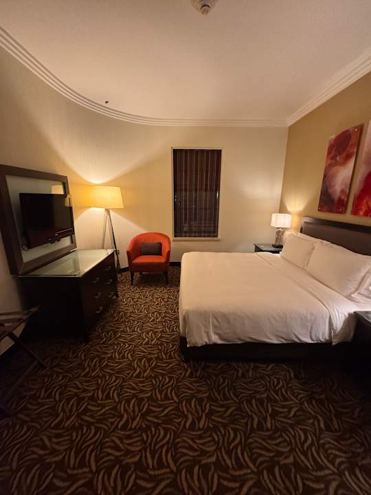 Zimmer Towers Rotana