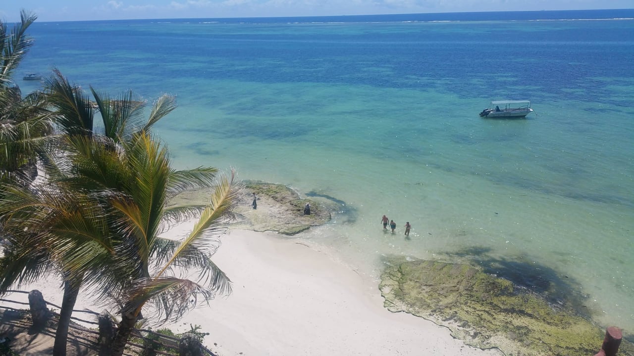 Blick von oben Bahari Beach Hotel