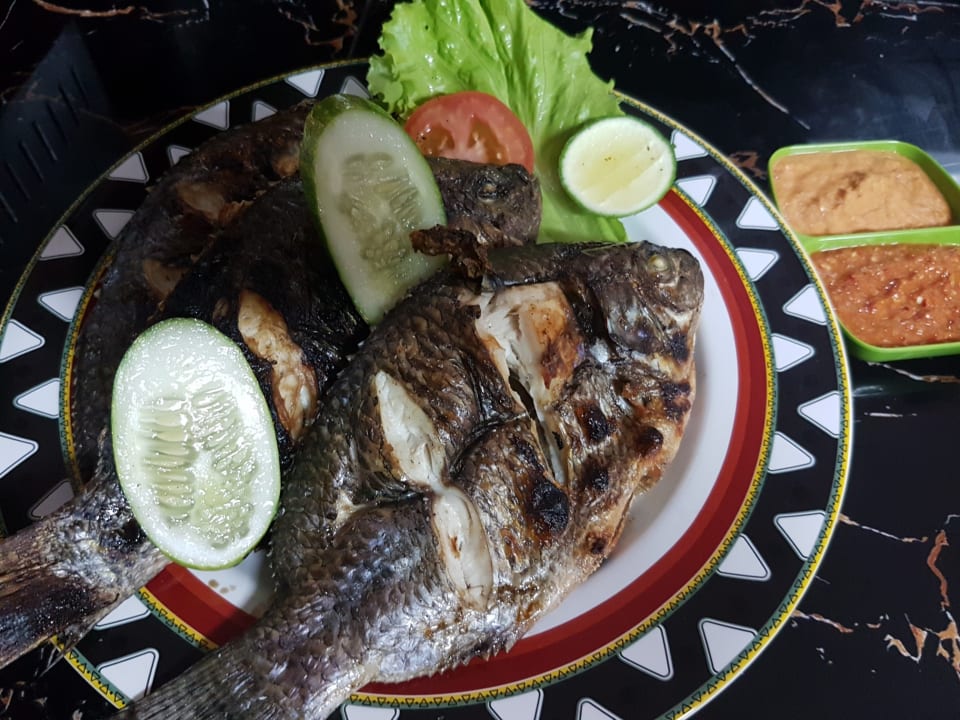 Gastro Zoé’s Paradise Waterfront Hotel