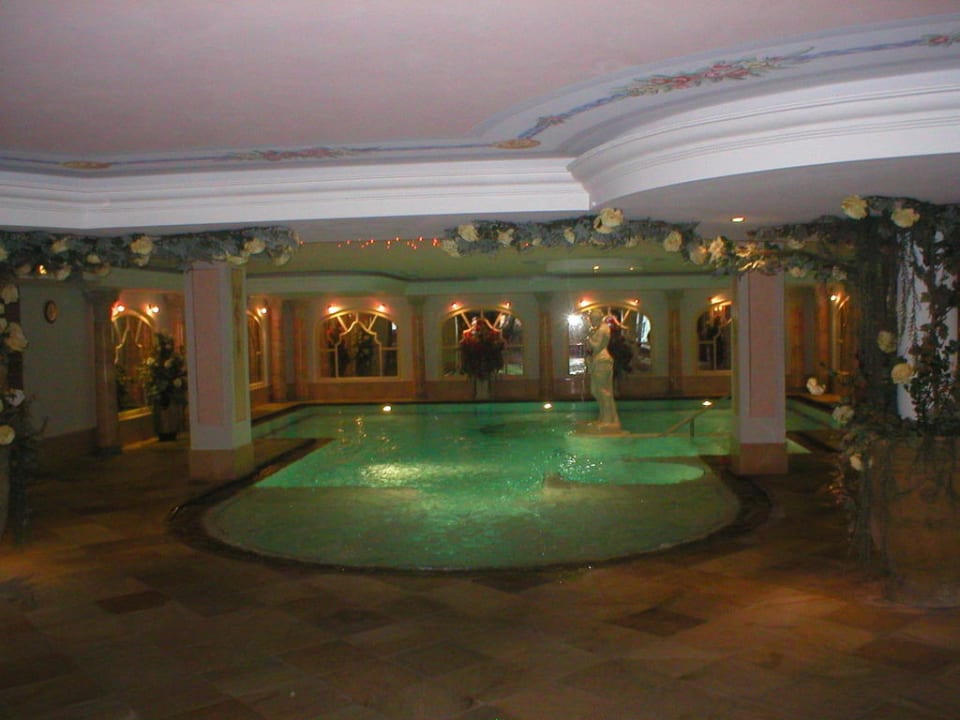 Pool Falkensteiner Hotel & Spa Falkensteinerhof