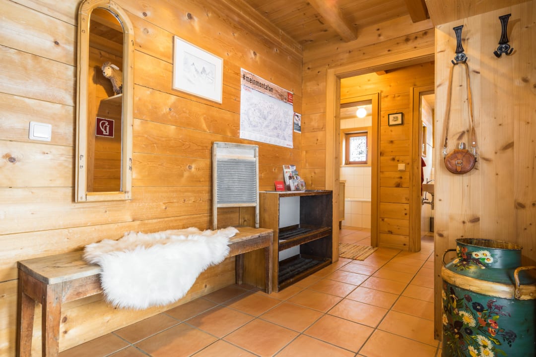 Lobby AlpenApart Montafon Bitschweil Hüsle