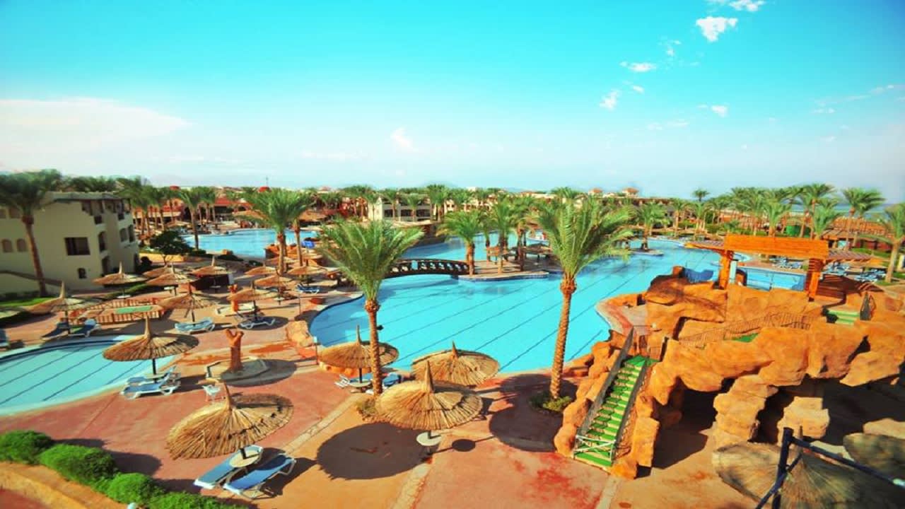 Pool Sea Beach Aqua Park Resort Managed by Blue Resorts