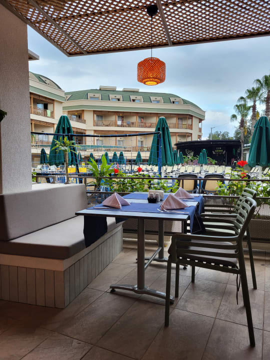 Gastro Can Garden Resort