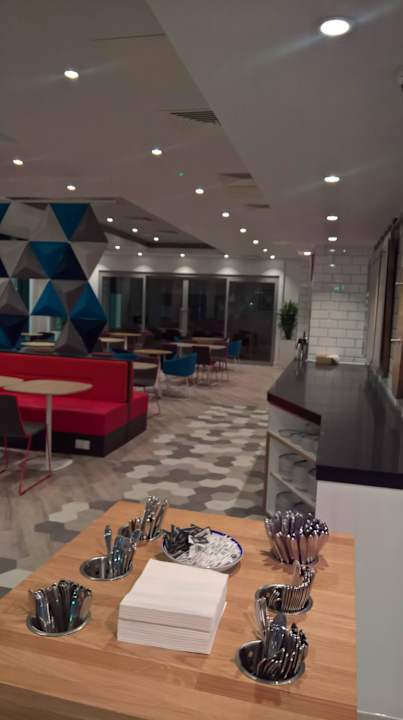 Frühstücksraum Holiday Inn Express - Stockport