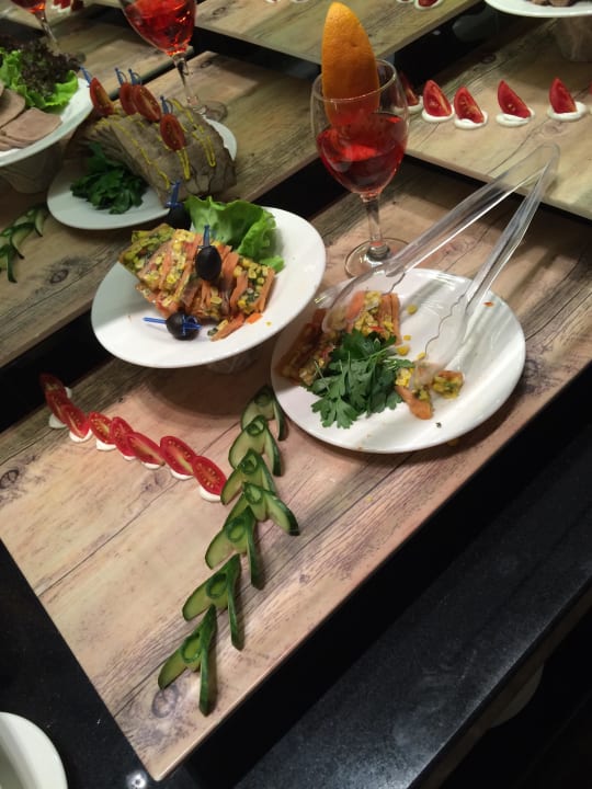 Das Küchenteam ist der Hammer Well Palace Side