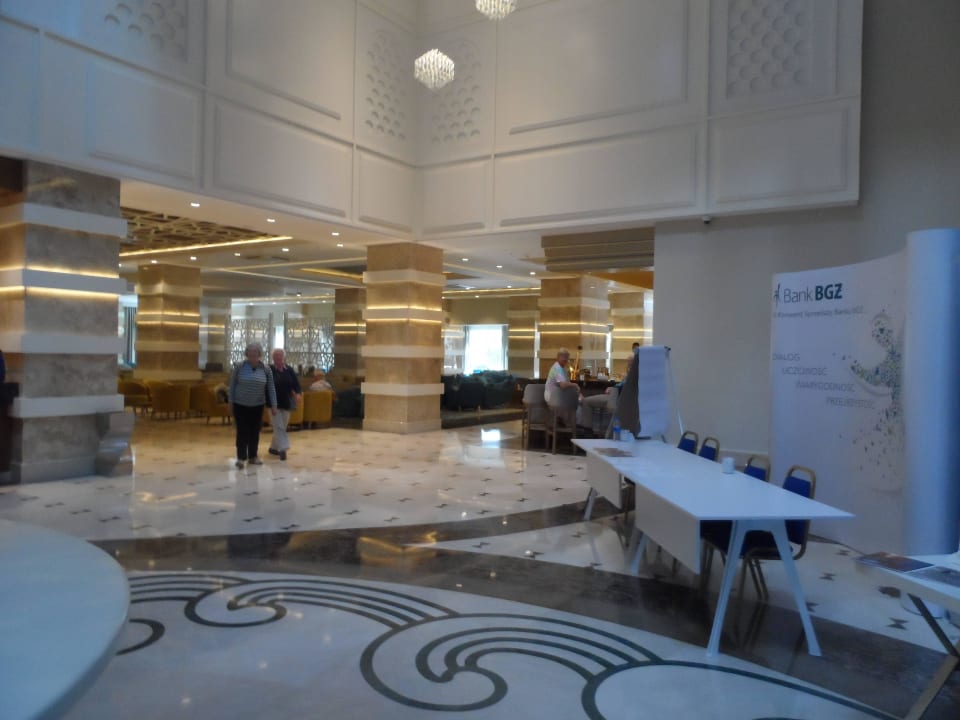 Lobby Papillon Ayscha