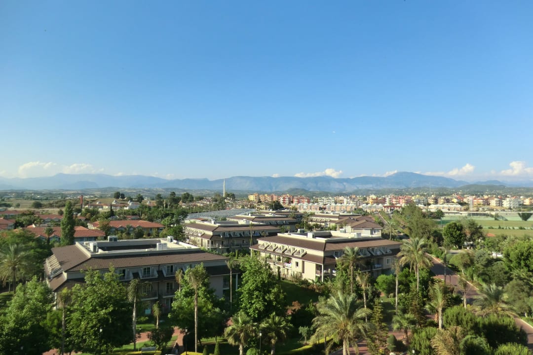 Blick auf die Clubgebäude Sunis Elita Beach Resort & Spa