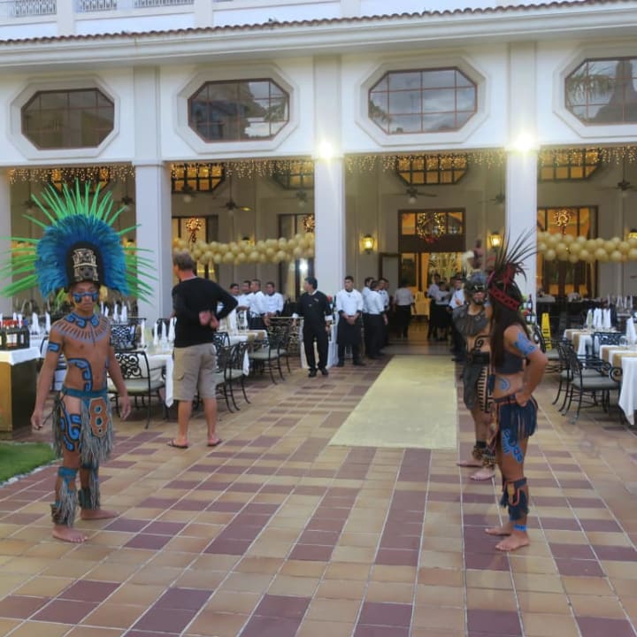 Przygotowania restauracji do Wigilii Hotel Riu Palace Riviera Maya