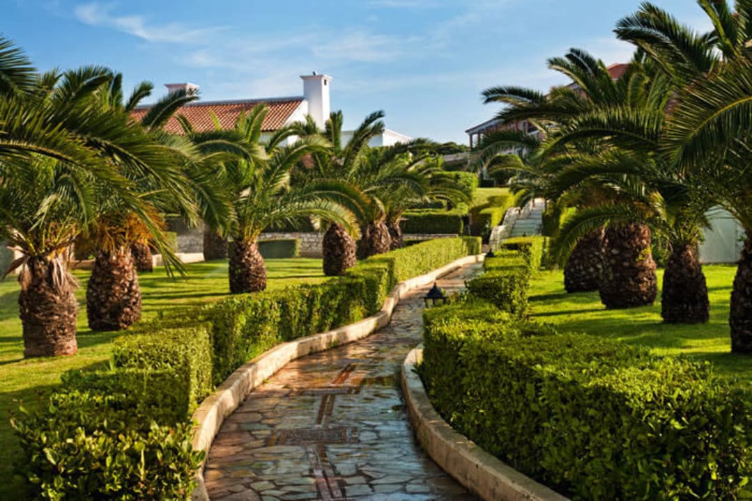 Lush Gardens Aldemar Olympian Village