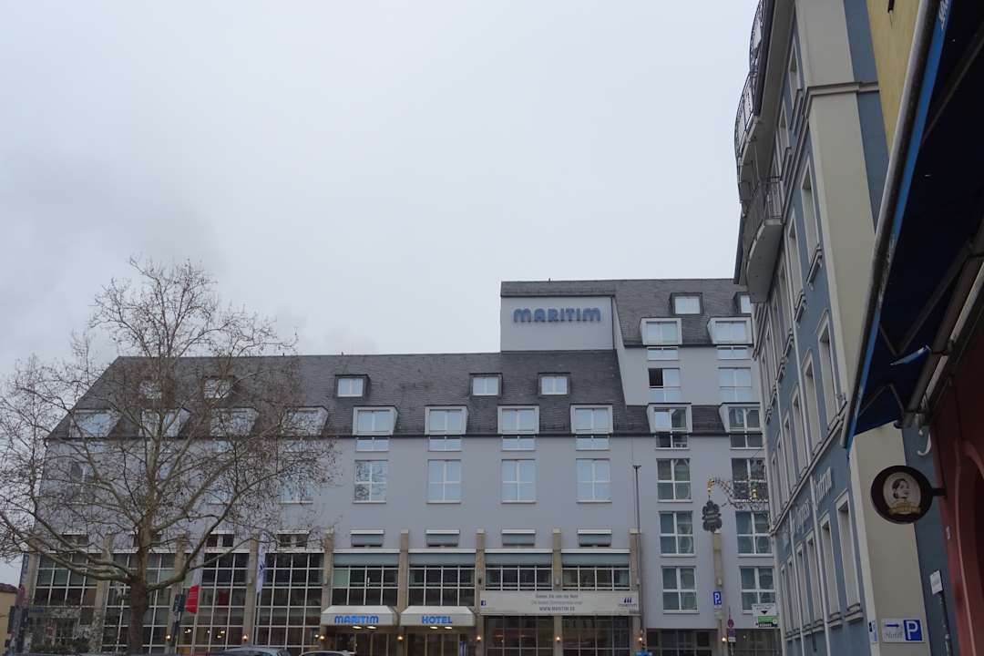 Außenansicht Maritim Hotel Würzburg