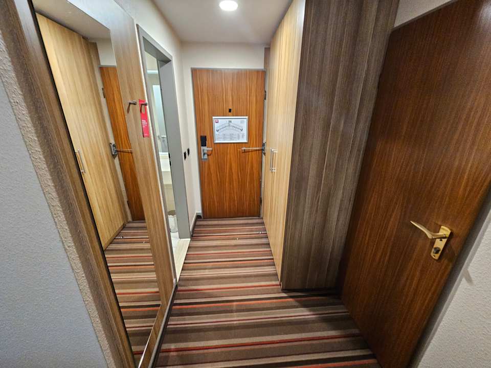 Zimmer Leonardo Hotel Hamburg-Stillhorn