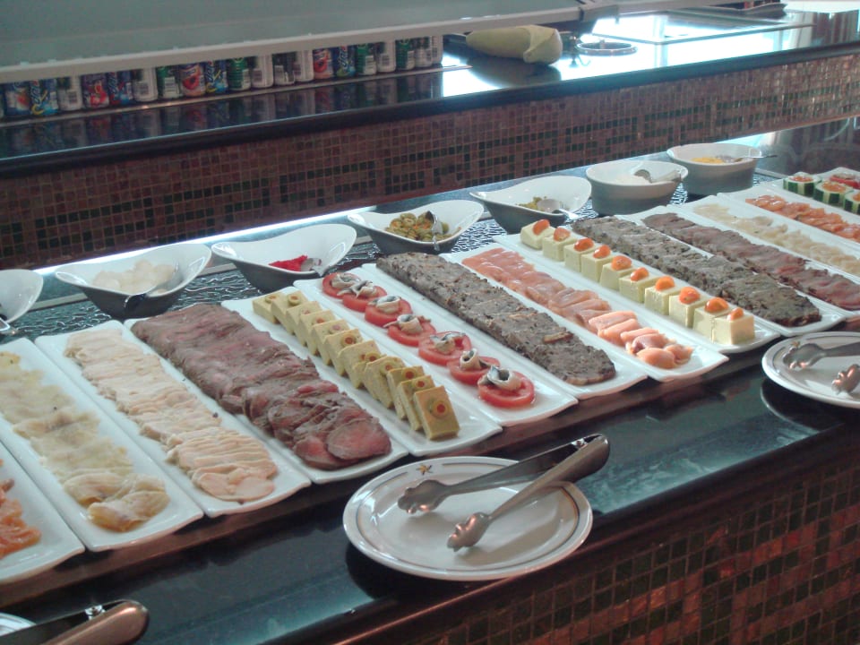 Teil vom Vorspeisebuffet JOIA Paraiso by Iberostar
