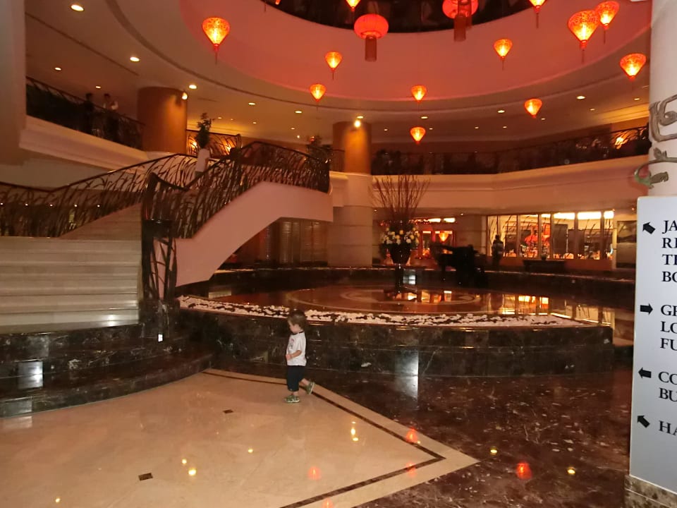 Enorme Sunway Putra Hotel