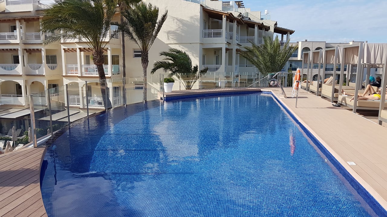Pool Zafiro Bahia