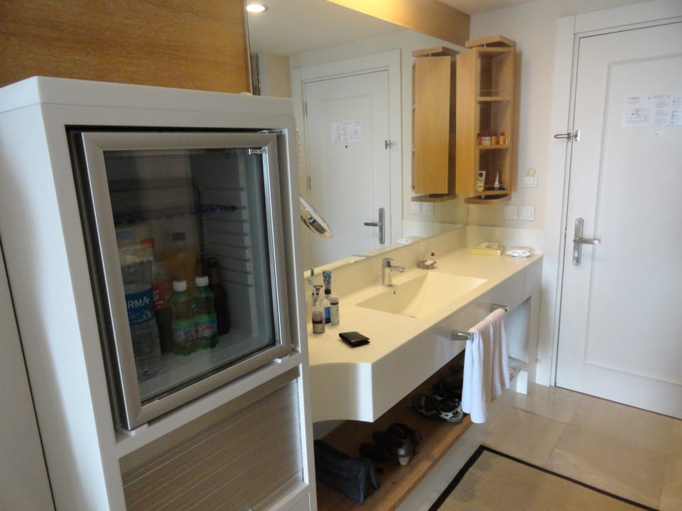 Mini-Bar und Waschbecken Sentido Trendy Verbena Beach