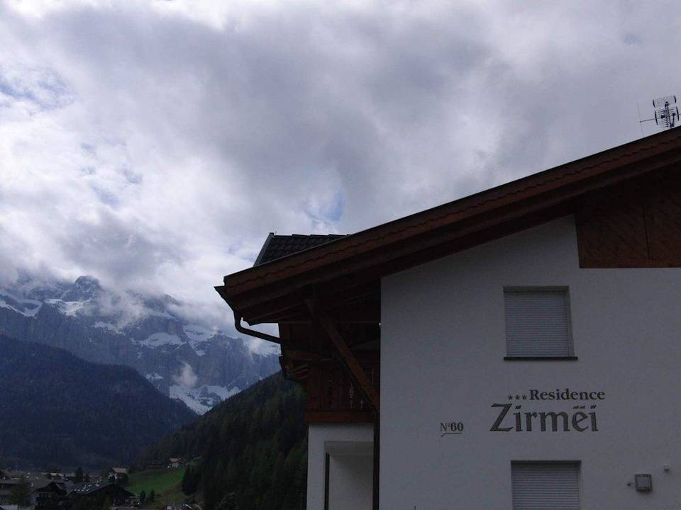 Aussenansicht Residence Zirmei