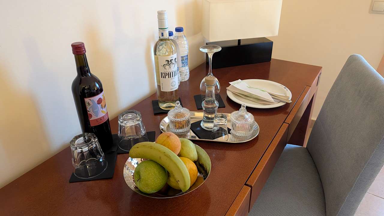 Zimmer Apollonia Beach Resort & Spa