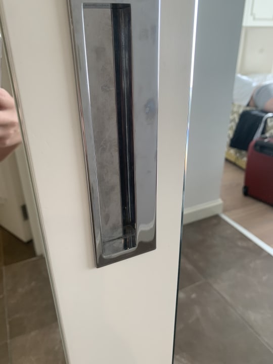 Zimmer Well Palace Side