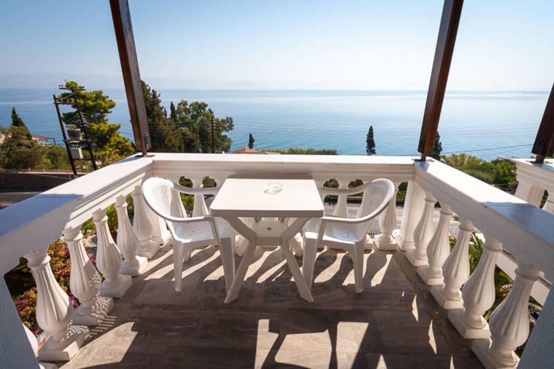 Widok z balkonu Lido Corfu Sun Hotel