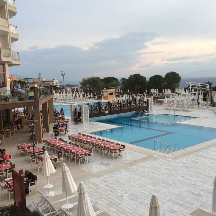 Pool Ramada Resort Kusadasi & Golf