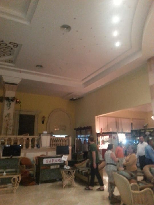 Hinten kam die Decke runter Ali Baba Palace Hotel