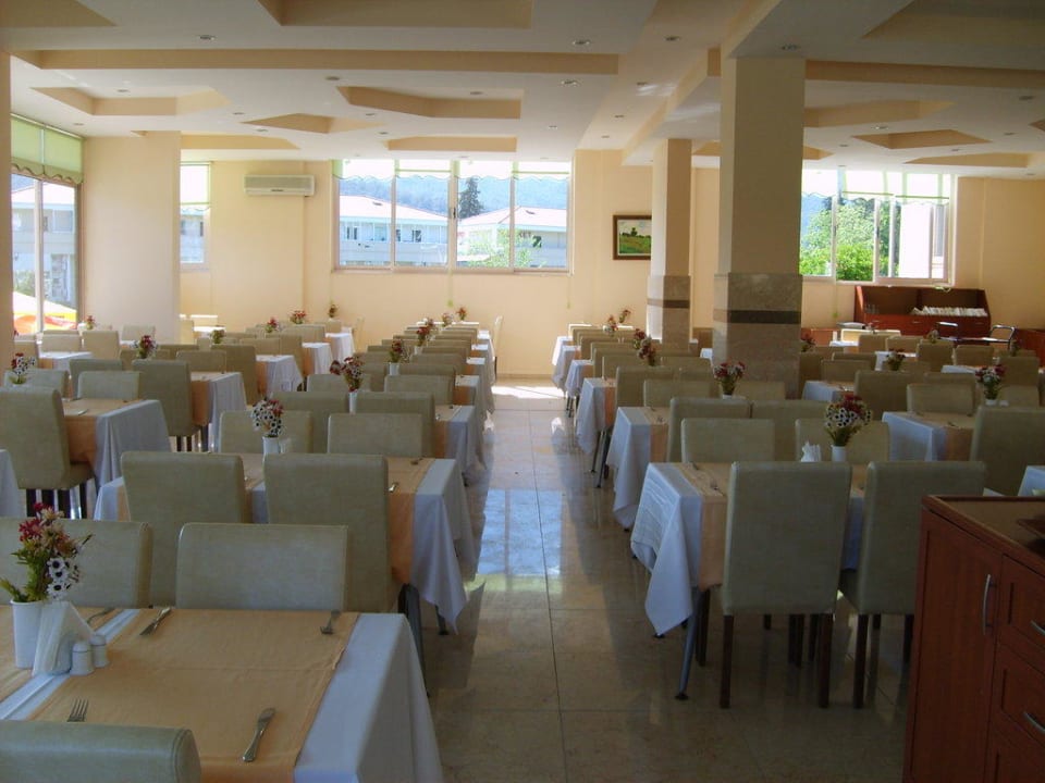Restaurant innen neben dem Büffet Hotel Kemer Dream