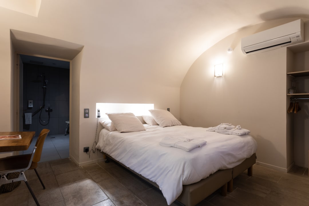 Zimmer Boutique Hotel Entraigues