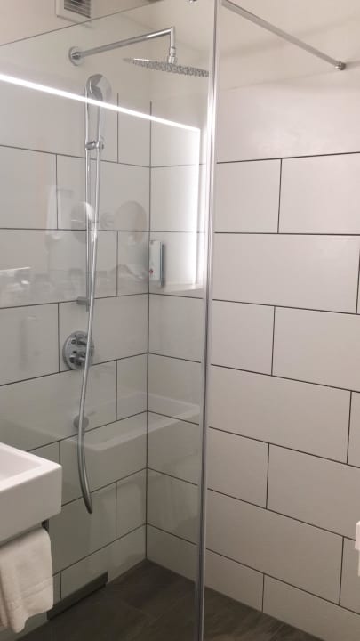 Badezimmer Sunstar Hotel Grindelwald