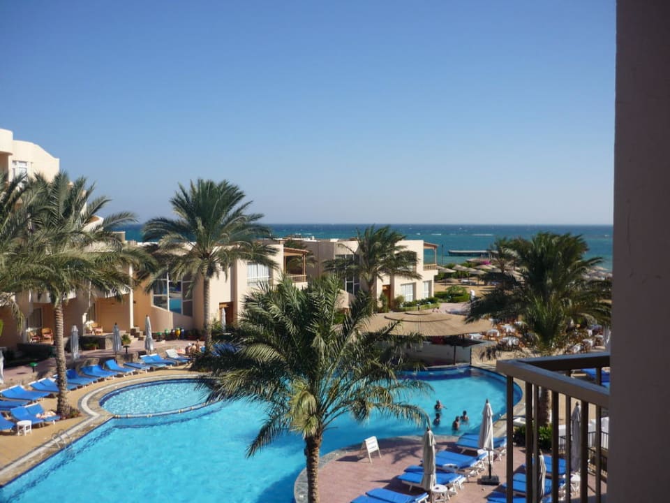 Blick vom Balkon Sea Star Beau Rivage