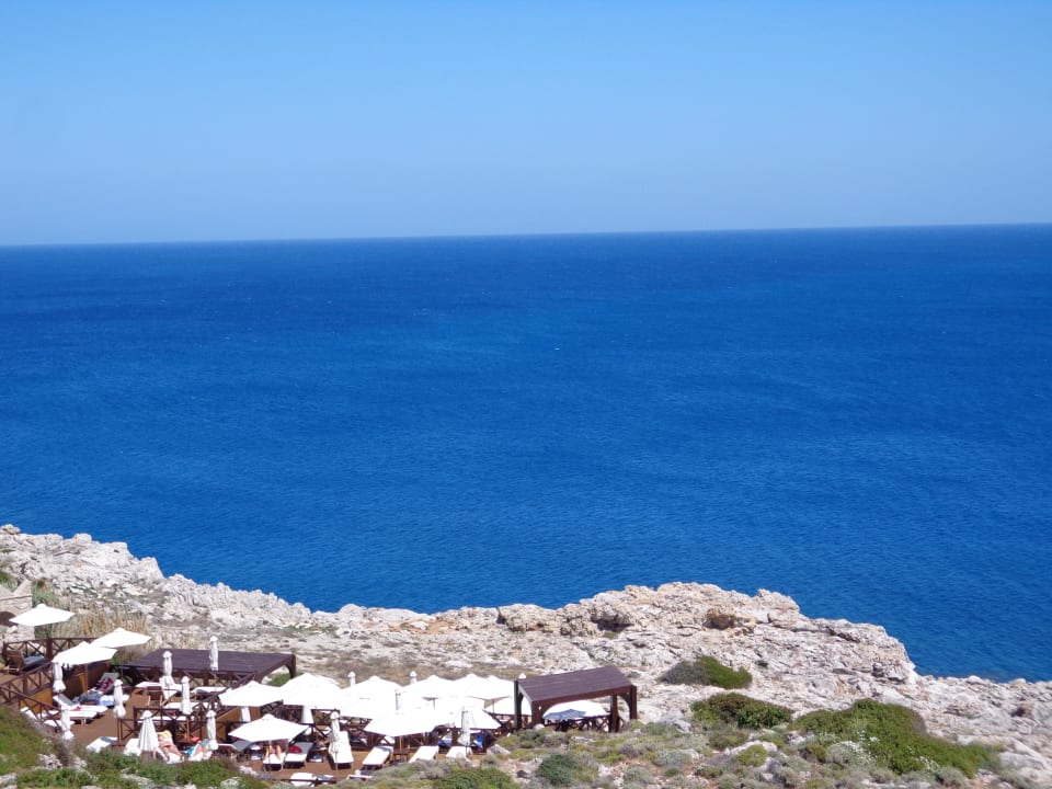 Blick auf Liegeplätze und Meer Hotel Kalithea Horizon Royal