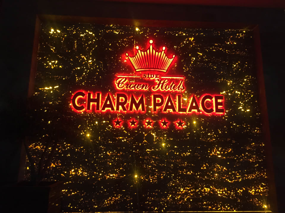 Außenansicht Well Palace Side