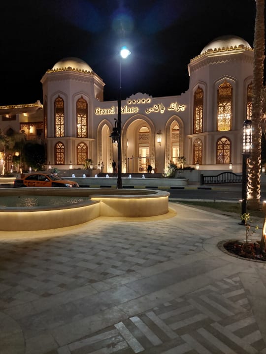 Außenansicht The Grand Palace - Adults only