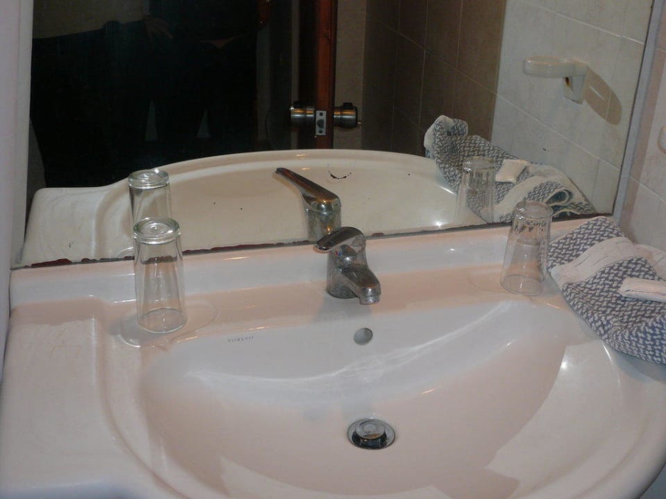 Badezimmre Hotel & Apartments Liapades Beach