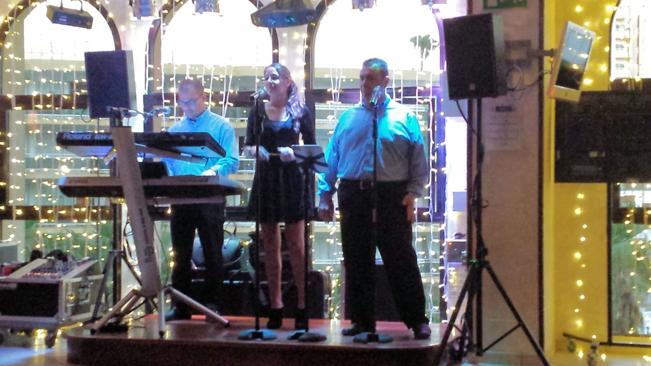 Abendunterhaltung Seaside Hotel Sandy Beach