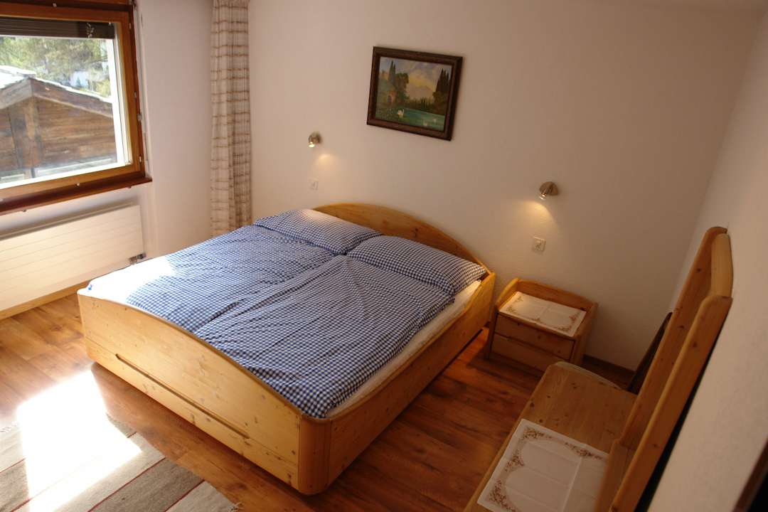 Sleeping room 2.5 room apartment  Myzermatt holiday apartments Monazit