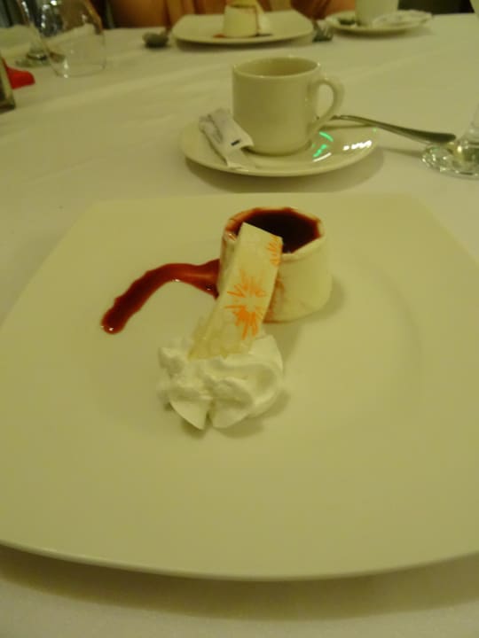 Nachtisch Italiener Cleopatra Luxury Resort Makadi Bay