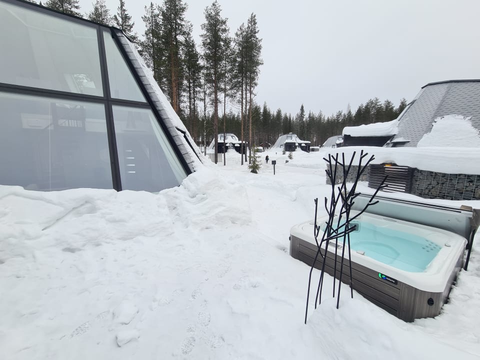 Außenansicht Glass Resort