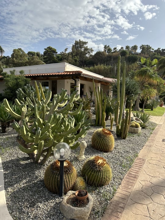 Gartenanlage Hotel Villaggio Il Gabbiano