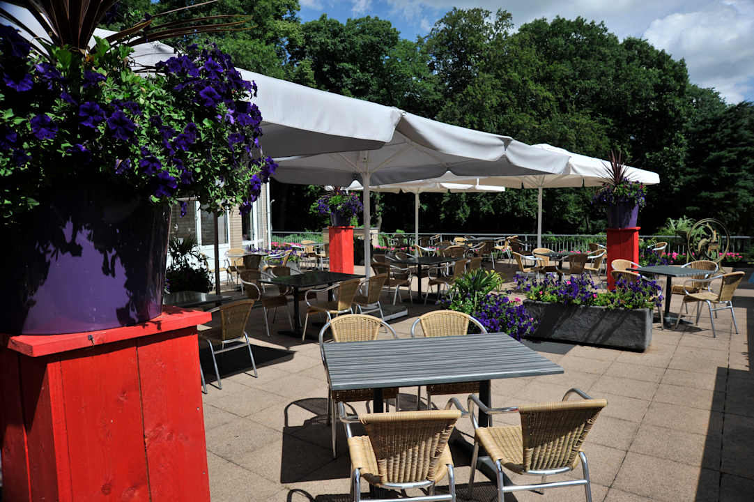 Gartenanlage Fletcher Parkhotel Val Monte