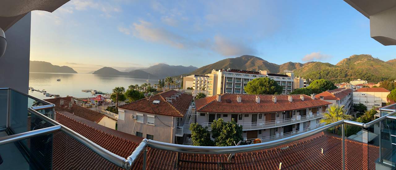 Ausblick Emre Beach & Emre Hotel