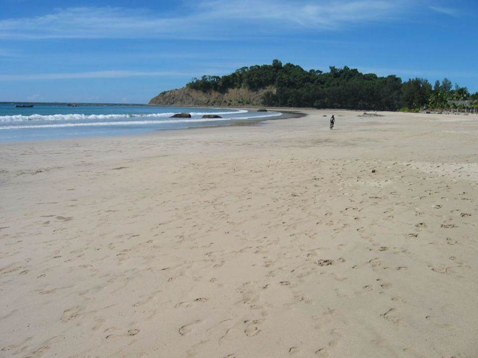 Strand Bayview - the beach resort