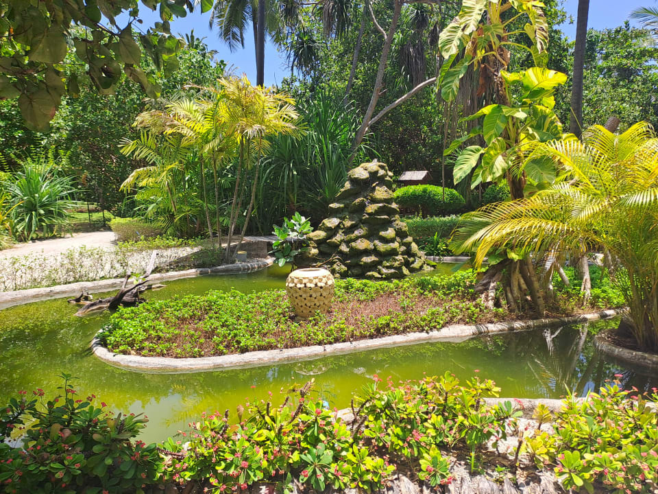 Gartenanlage Adaaran Select Meedhupparu Island Resort - Premium All Inclusive