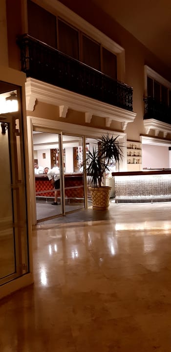 Lobby Starlight Resort Hotel